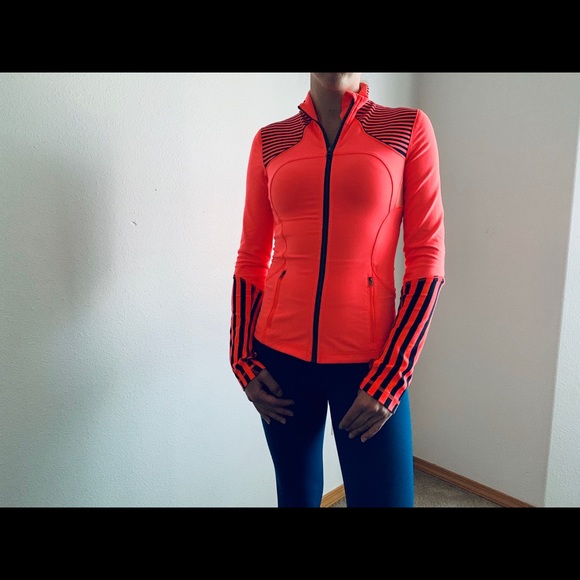 lululemon athletica Jackets & Blazers - Lululemon Athletic Fit Zipper Jacket Pink/ Navy